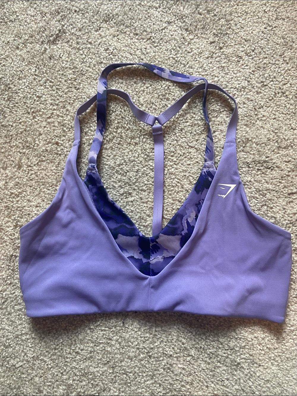 Gymshark Lavender Strappy V‑Neck Sports Bra